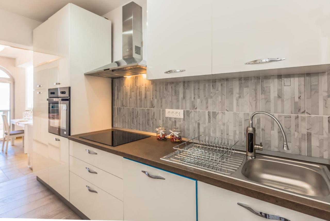 Adriatic Seaview Apartment Omiš Εξωτερικό φωτογραφία