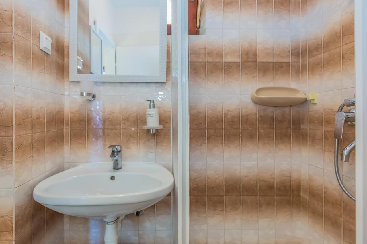 Adriatic Seaview Apartment Omiš Εξωτερικό φωτογραφία